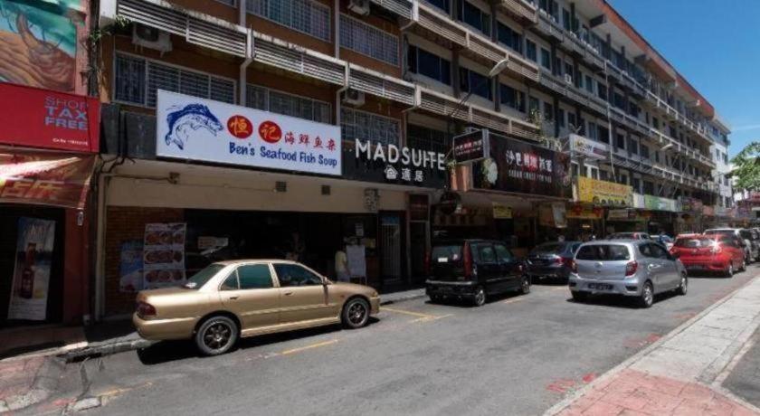 Oyo 43993 Madsuite Kota Kinabalu Exterior foto
